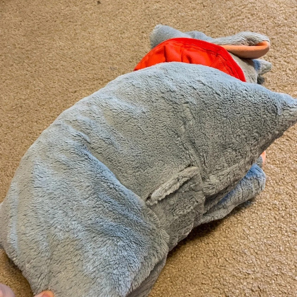 Dumbo Disney pillow pet - Picture 3 of 6